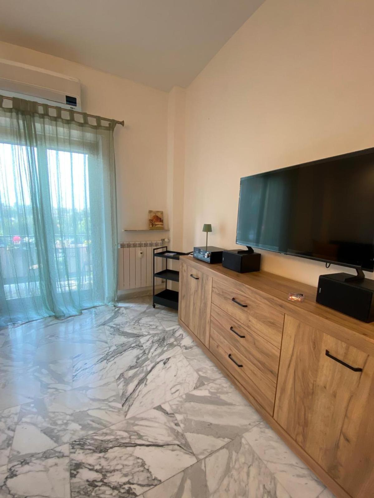 Lägenhet Al Posto Di Luca Rom